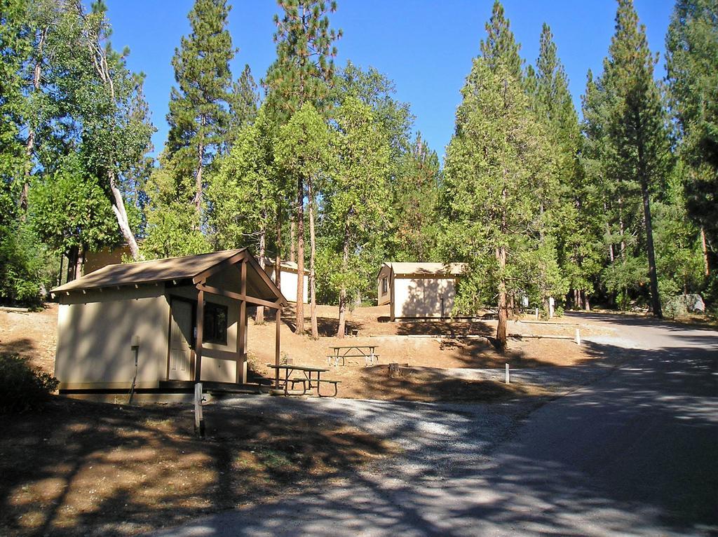 Yosemite Lakes Bunkhouse 34 *